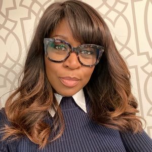 Meet your Posher, Andrea